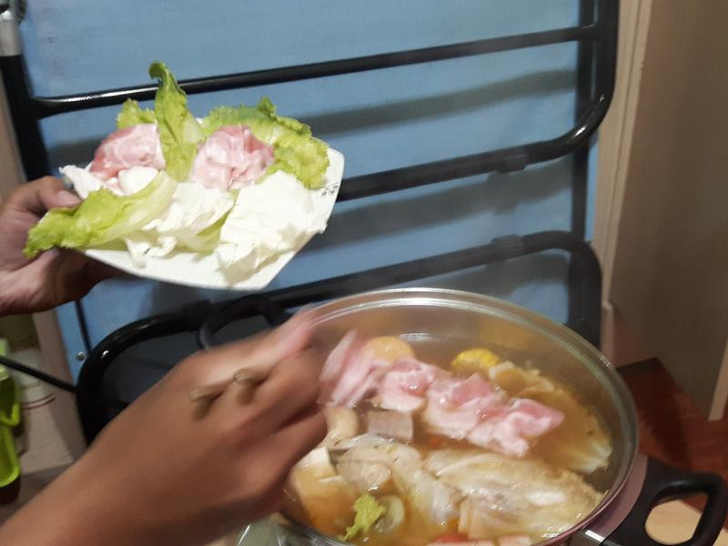 ������ͷ���񼦻��������