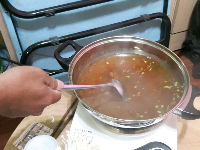 ������ͷ���񼦻��������