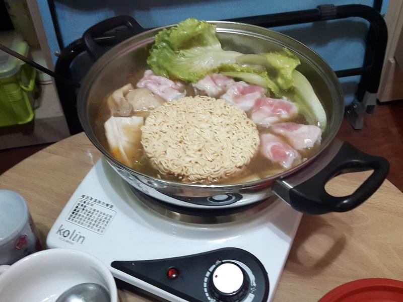 ������ͷ���񼦻��������