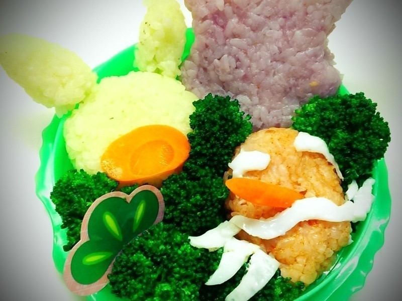 ����С����ȥҰ�͵�����