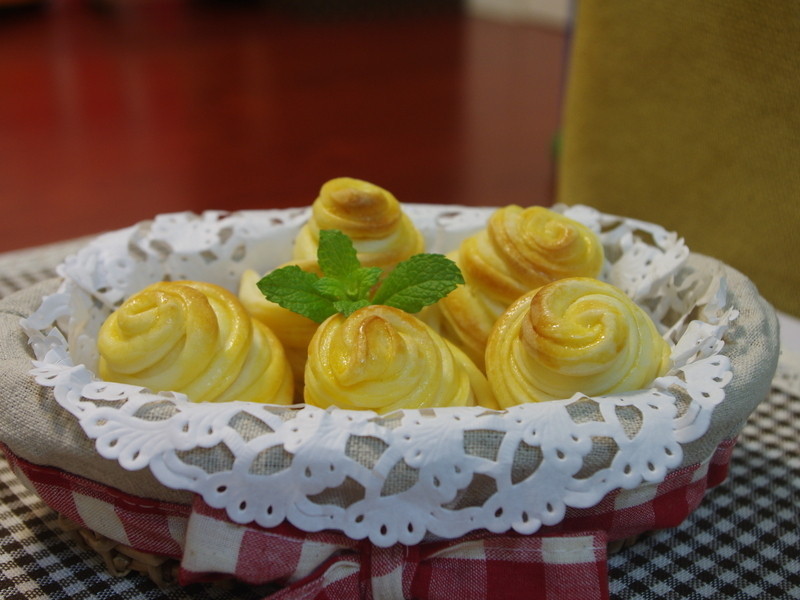 烤馒头(1)~花卷馒头的做法