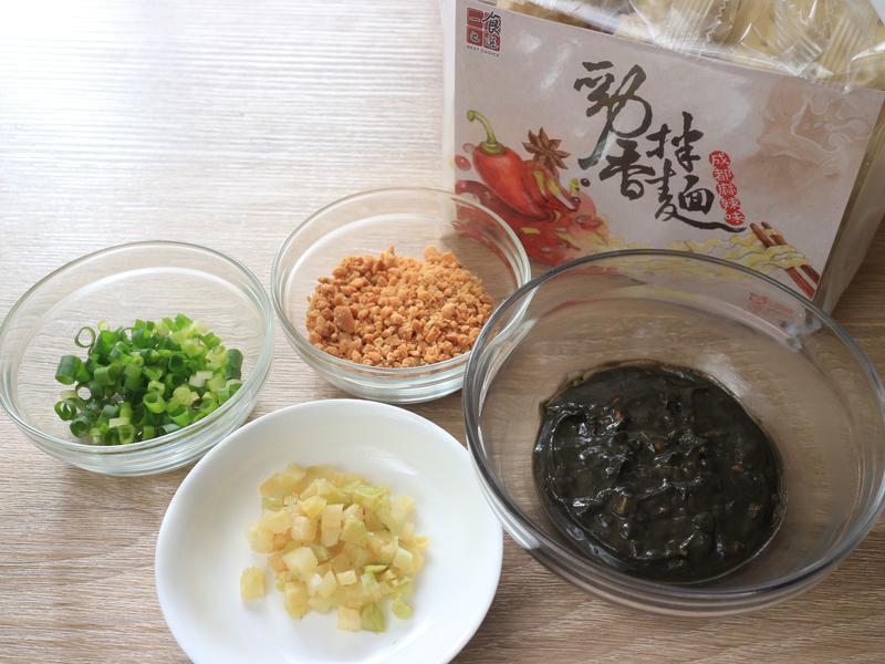 ����հ� �Ĵ������� ��һʳ֮ѡ��������