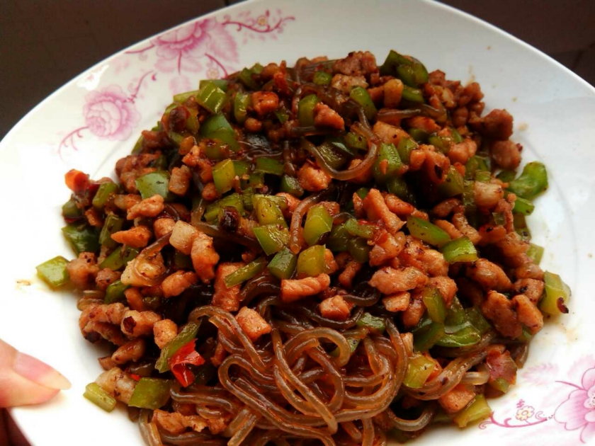 ��ʵ����������������