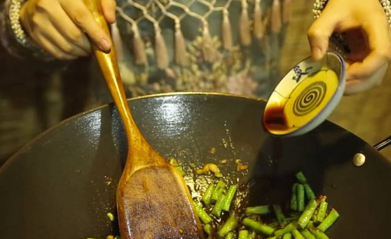 ��魲˳����ǵ�����