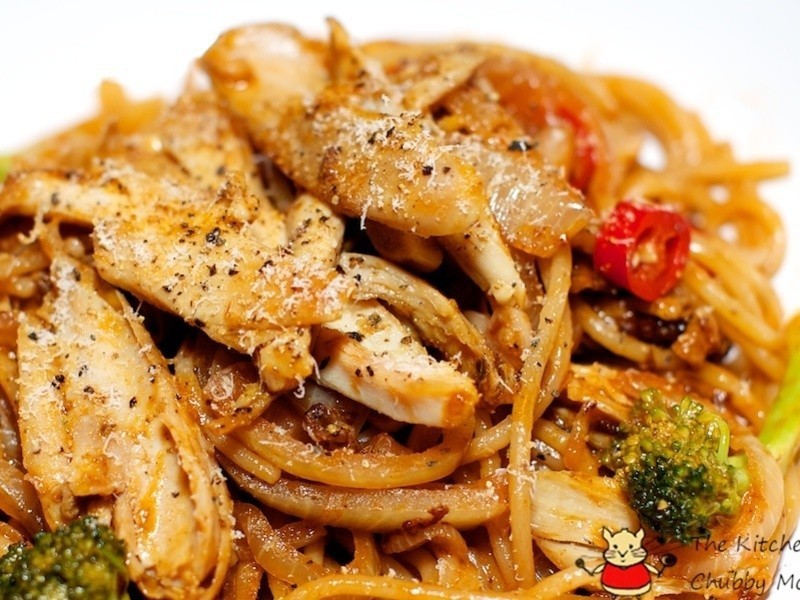 番茄红酒烤鸡直面-Costco烤鸡变身系列的做法