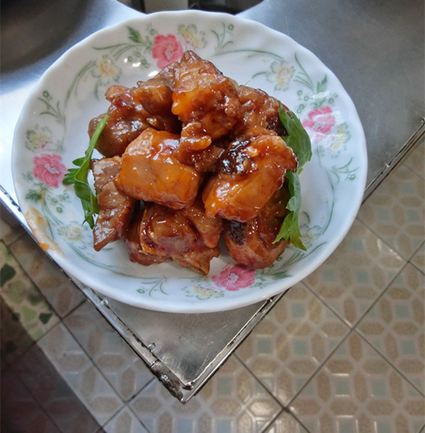 草莓酱糖醋排骨的做法