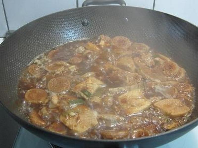 û�а˽Ǻͺ�����±�������