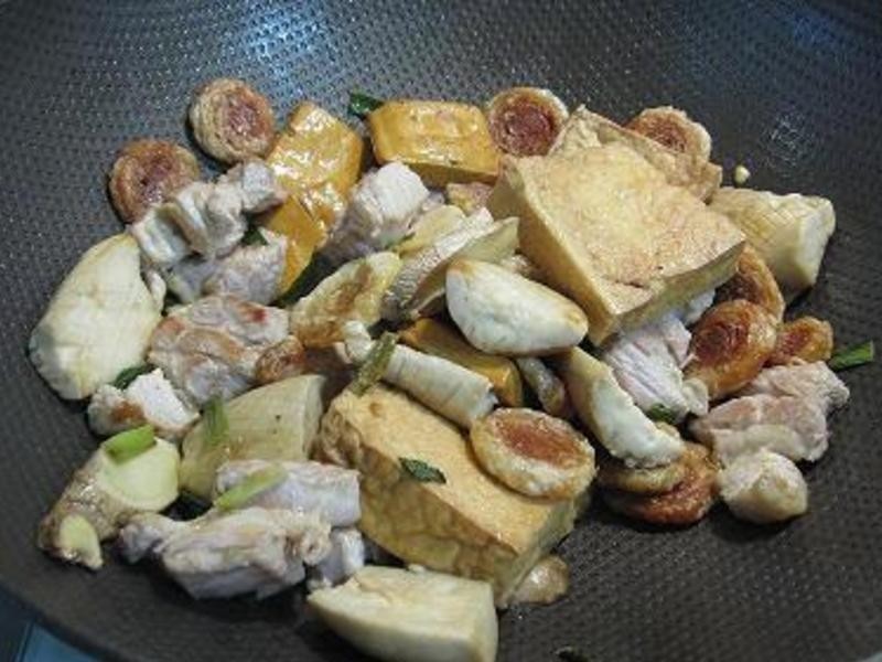 û�а˽Ǻͺ�����±�������