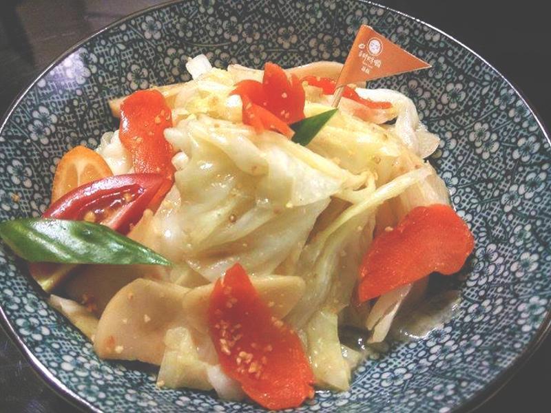 �������͸����˵�����