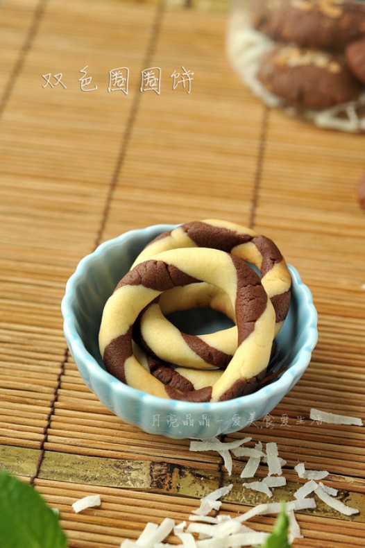 ˫ɫȦȦ��������