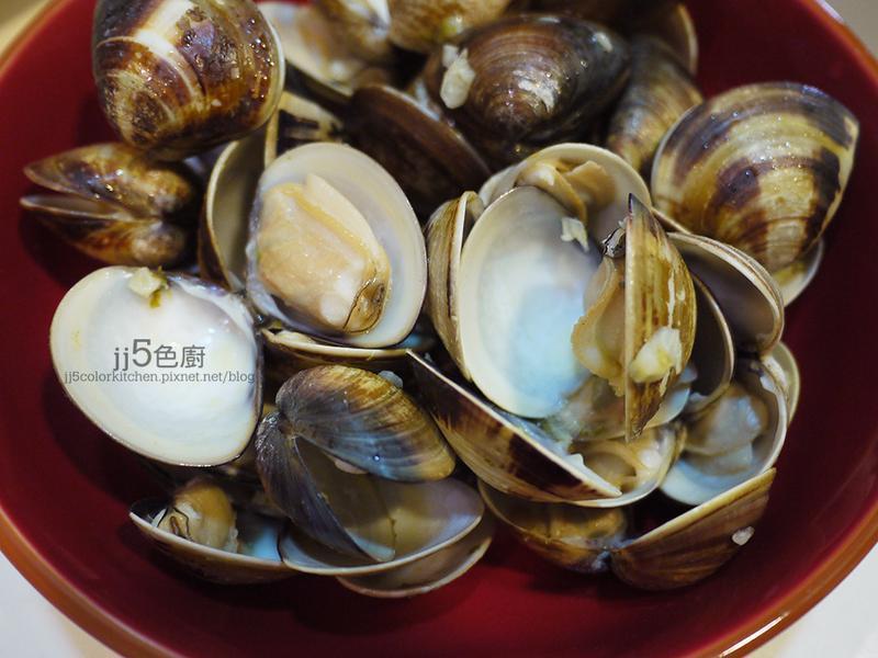 �׾��������ͽ����۵�����