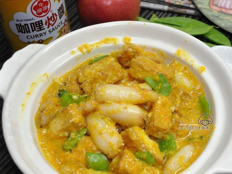 咖哩蟹黄豆腐煲『牛头牌咖哩新食代』的做法