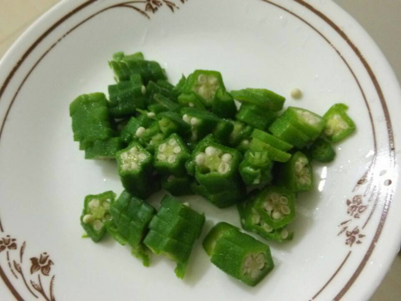 ѩ������Ƭ�Ƿ�--ʱ�����ĸ�¶֮ζ������