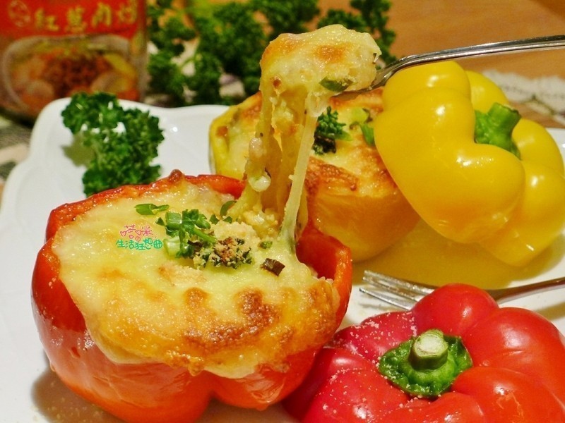 薯泥肉酱彩椒盅的做法
