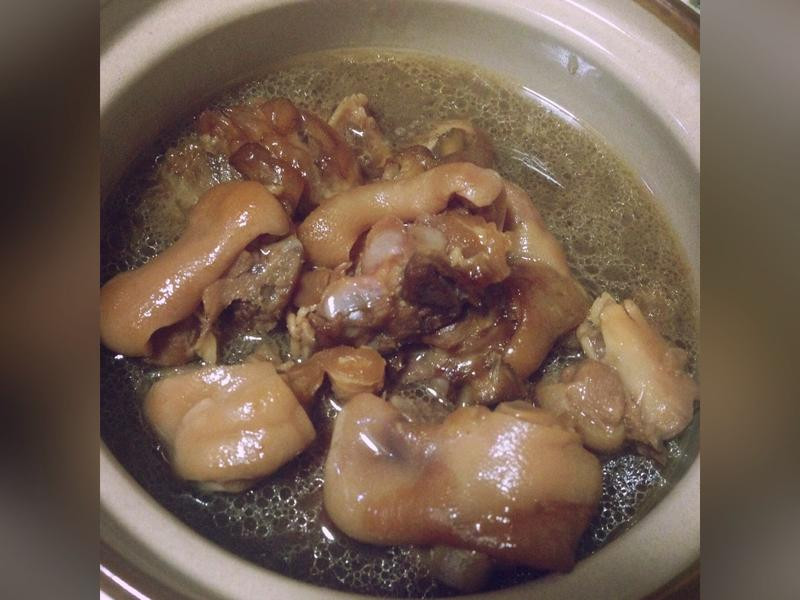 古早味鲁猪脚的做法