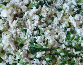 炒虾粒豆腐的做法