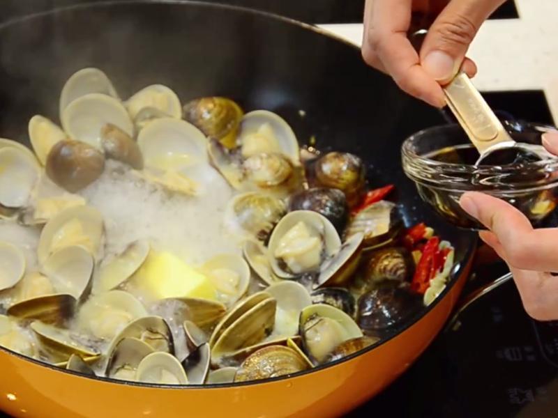 5���Ӿ������۵�����