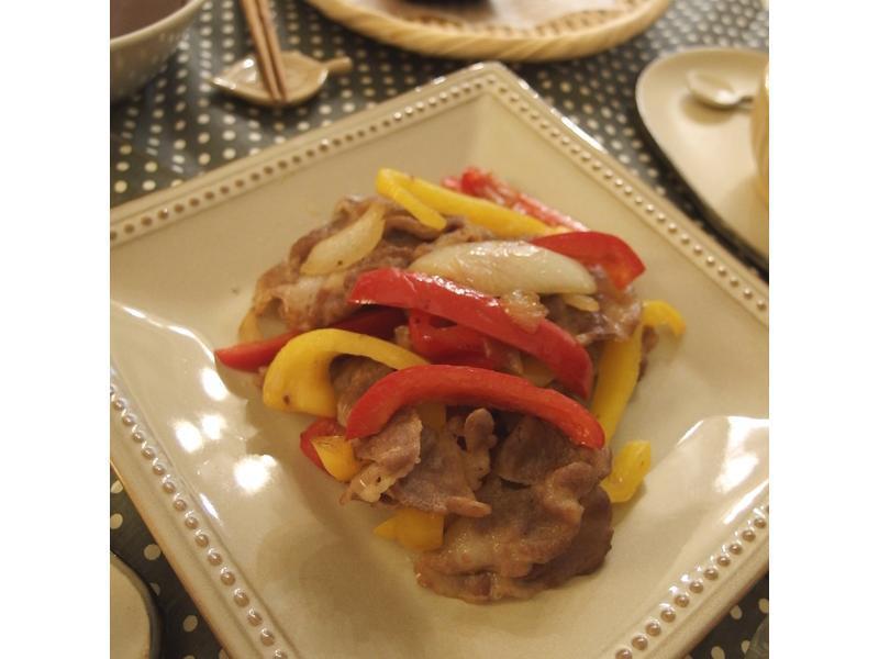 �ʽ�����Ƭ {¶Ӫ�ϣ�}������