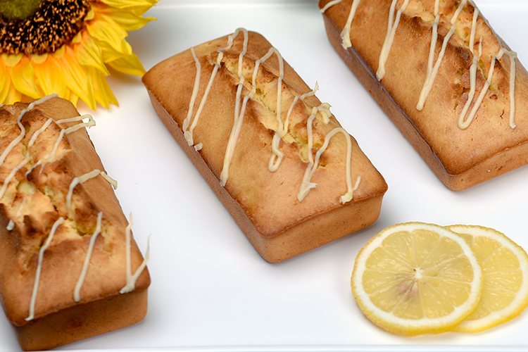 柠檬奶油芝士磅蛋糕的做法