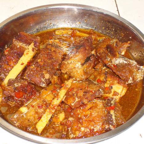 酸辣带鱼的做法