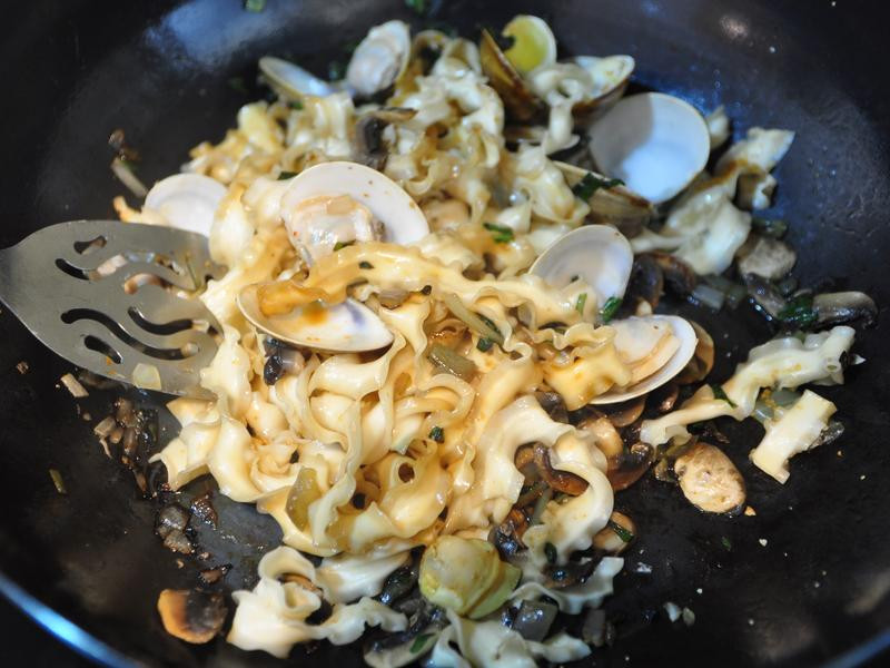 ����Ģ�����������