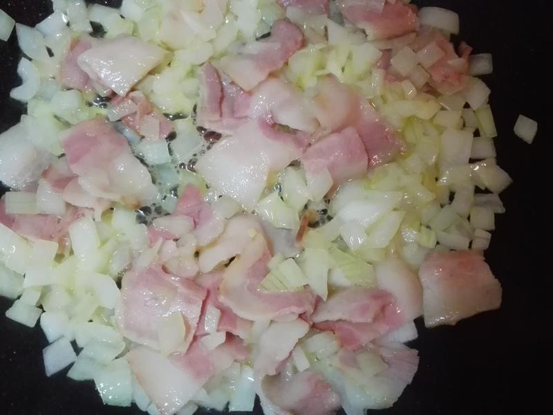 �h����������������