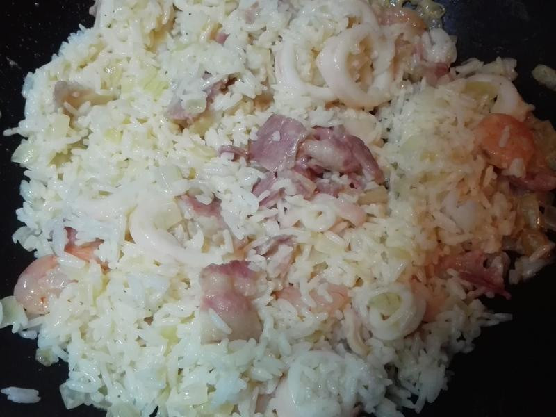 �h����������������