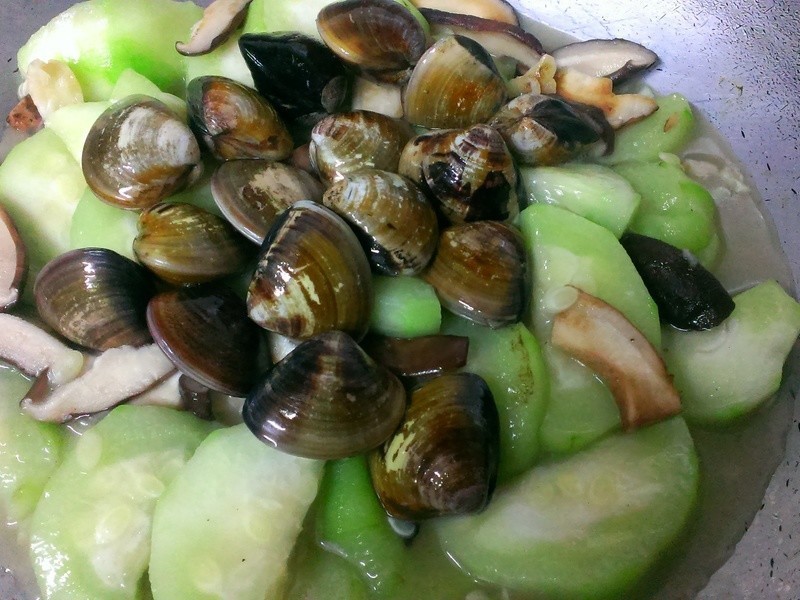 �ҳ�˿�����ߵ�����