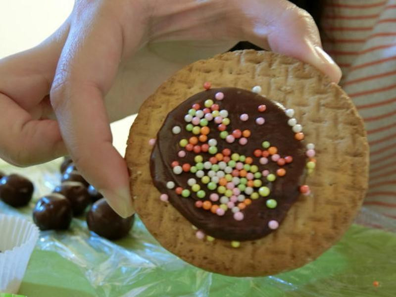 巴西巧克力糖果的做法