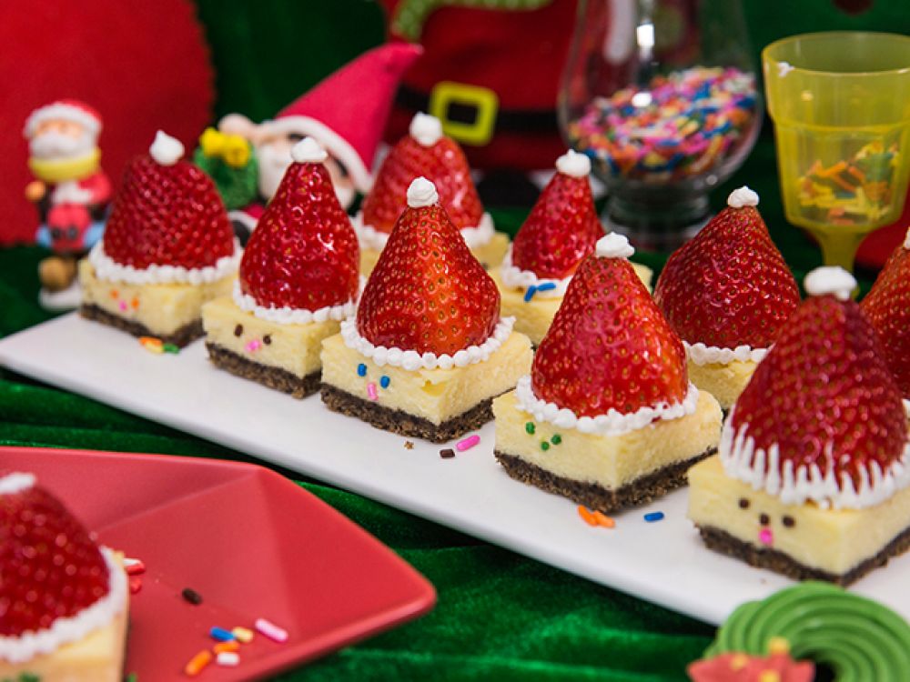 圣诞红帽芝士蛋糕的做法