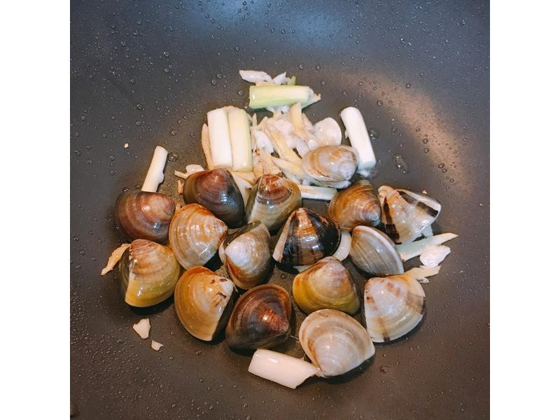 �¾Ʋ˴б����е�����