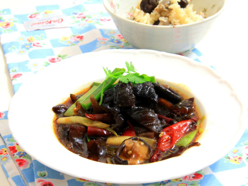 �������ڲε�����