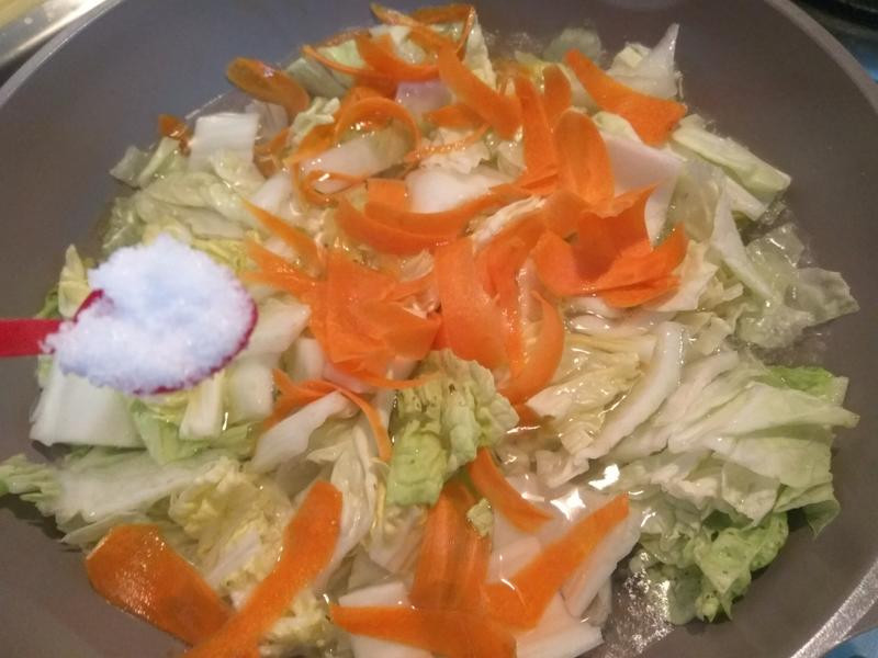 ����ײ�±������