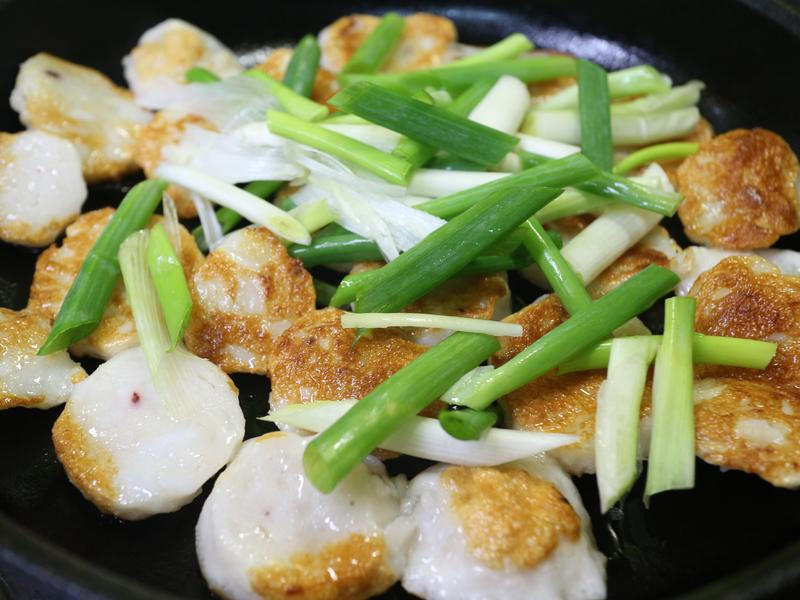 �б���֦�������