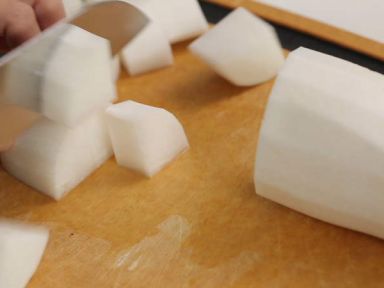 �ܲ������Źǵ�����