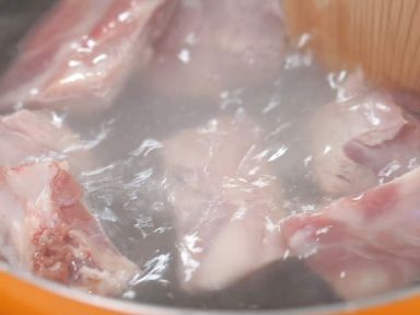 �ܲ������Źǵ�����