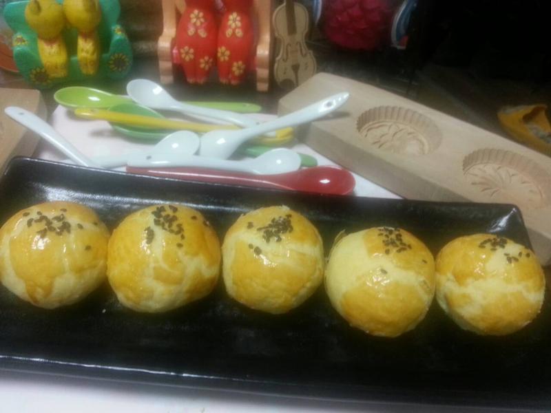 ������--moon cake������