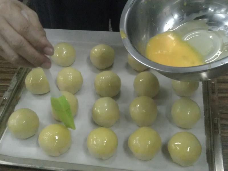 ������--moon cake������