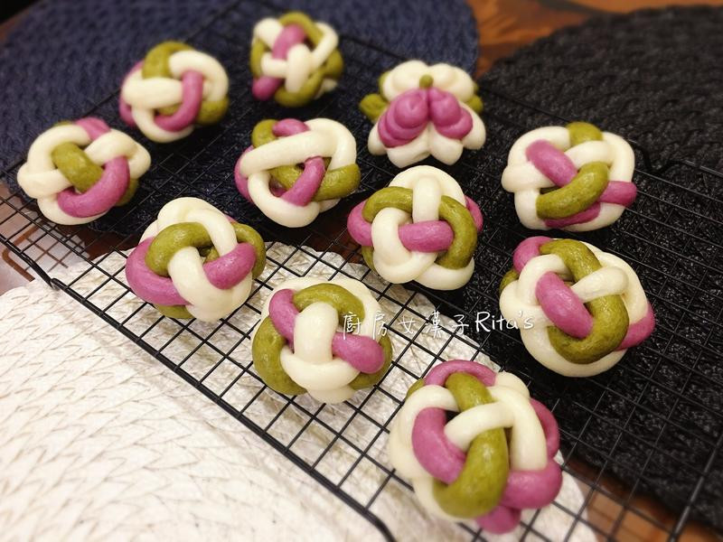 ��ɫ������ͷ������