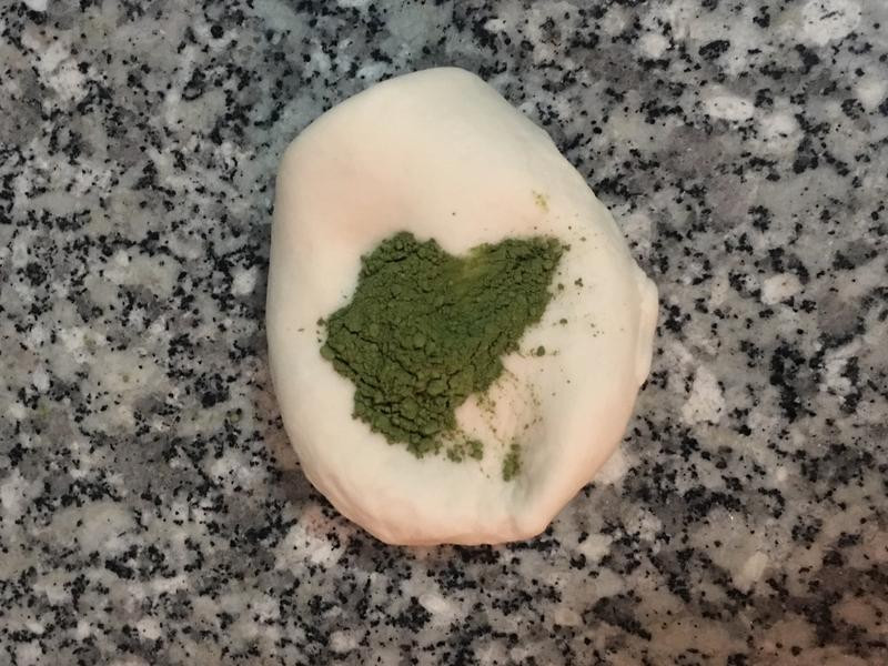 ��ɫ������ͷ������