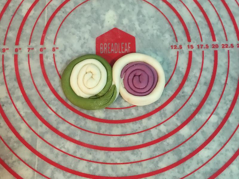 ��ɫ������ͷ������