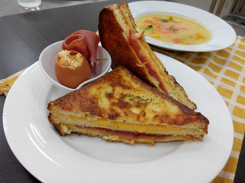 法式土司炒蛋的做法