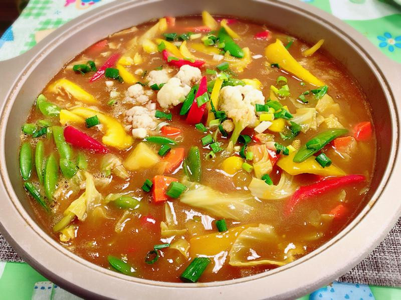 和风咖哩蔬菜锅的做法