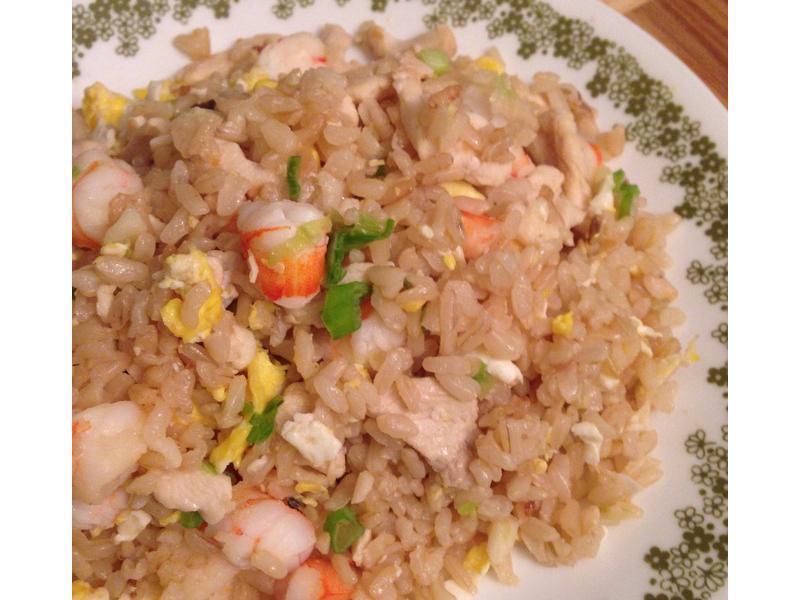 鲜虾鸡肉蛋炒饭的做法