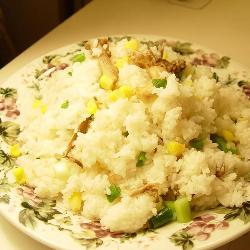 平菇炒饭的做法