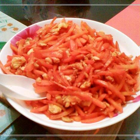 醋烹胡萝卜炒鸡蛋的做法