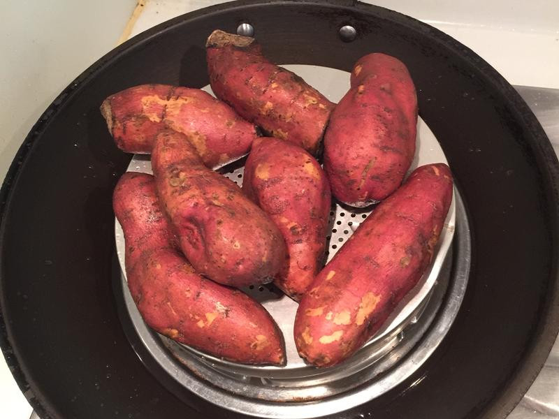 �óԵ����عϵ�����