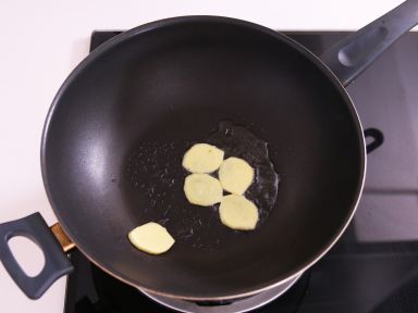 ���⳴����������