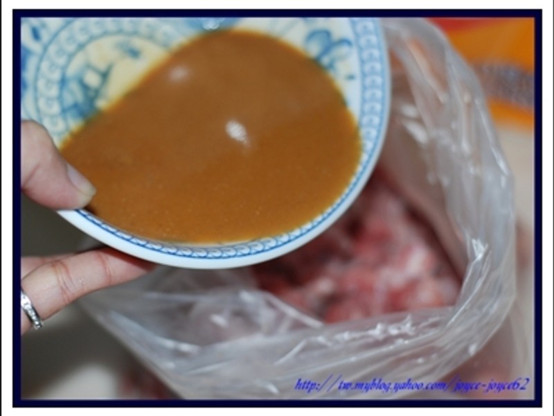 ���»����ó���ֽ��--��ը�Źǵ�����