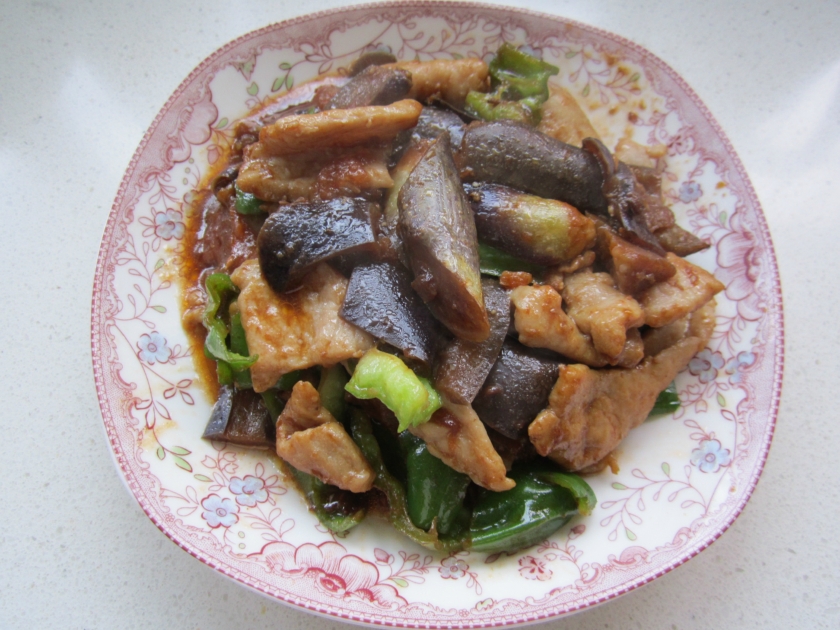 茄子肉丝西红柿的做法